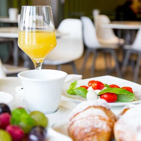 Thea 3* 加比切马莱