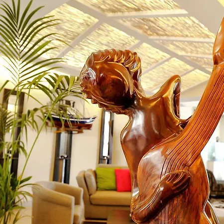 Thea 가비체 마레