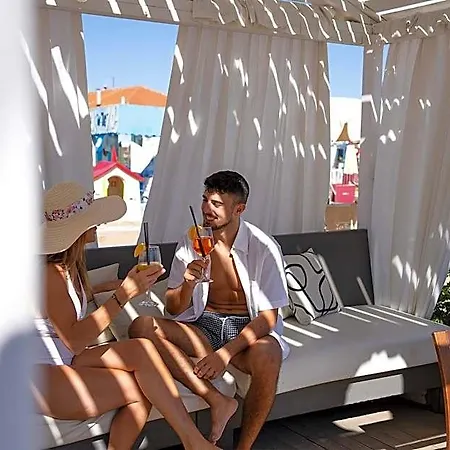 Hotel Thea