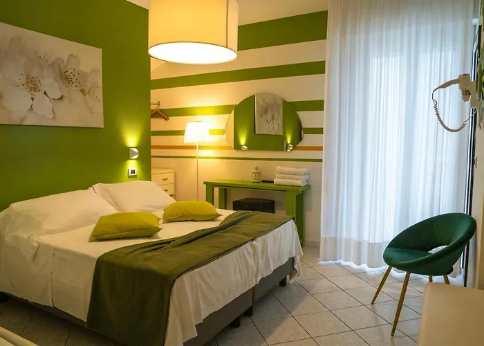 Thea 3* Gabicce Mare